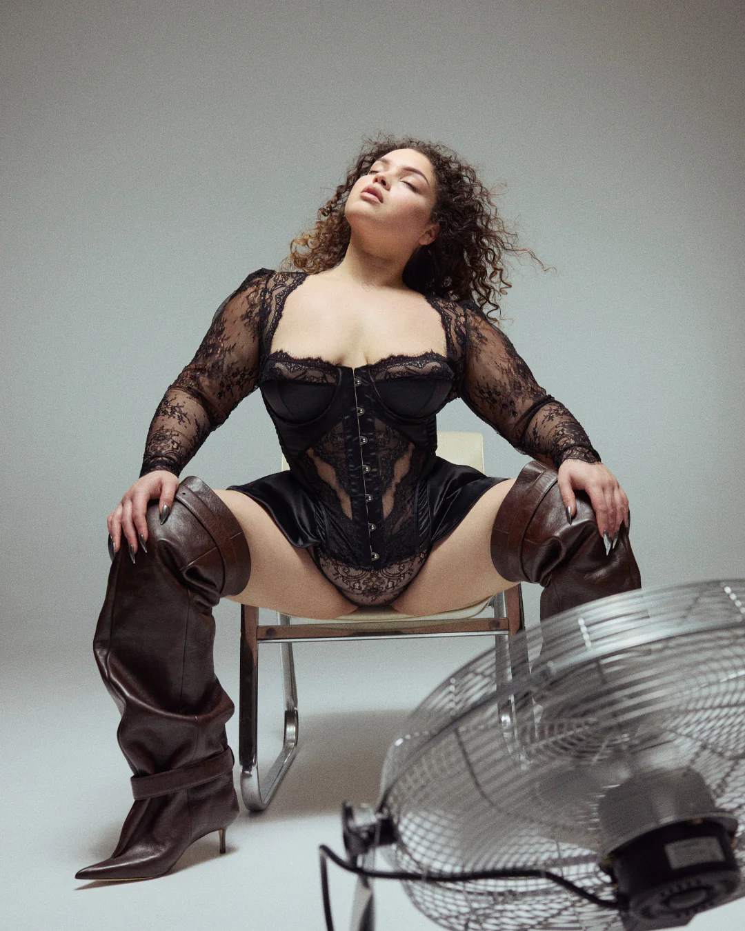 Daphne Corset - Image 9