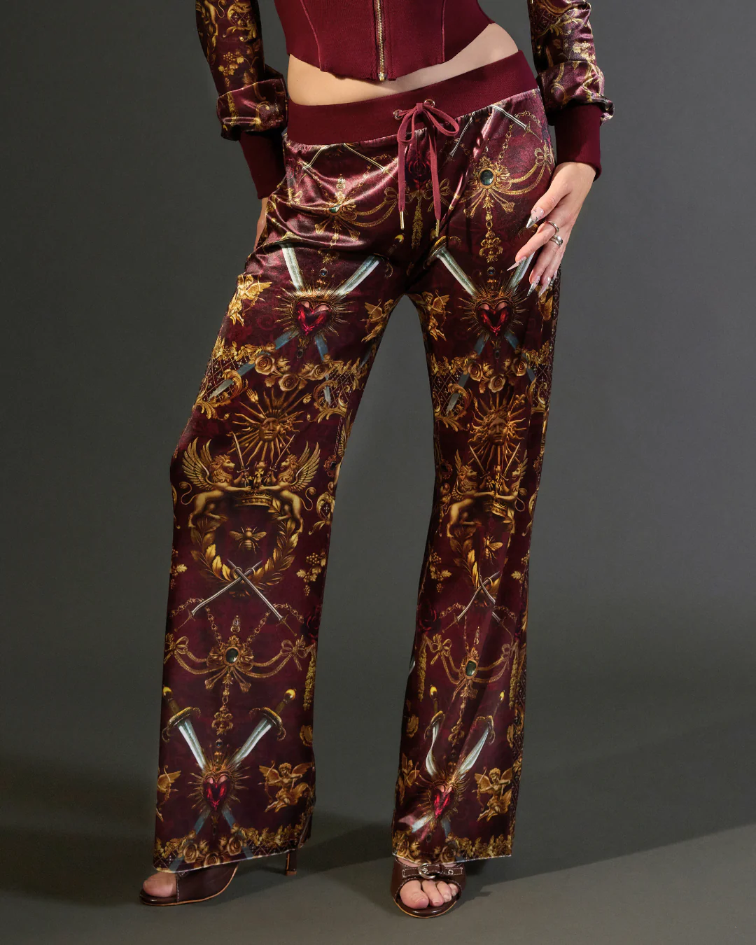 Sovereign Hoodie & Lounge Pant Set - Image 5